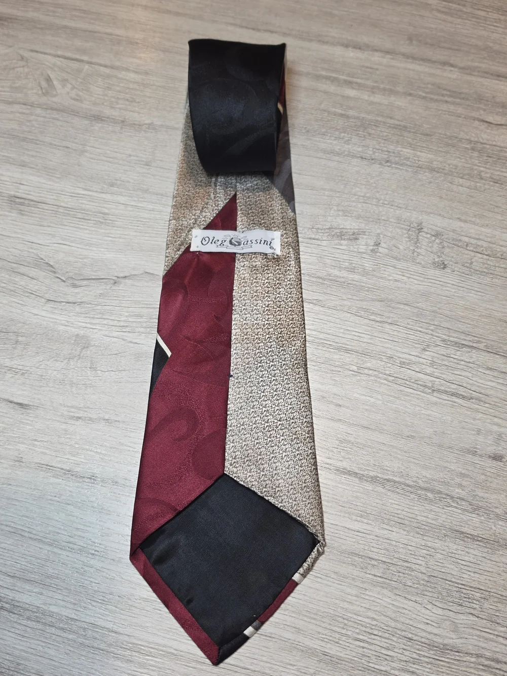 Vintage Oleg Cassini Necktie Men's Abstract 100% Silk Red, Tan, Gray, Black